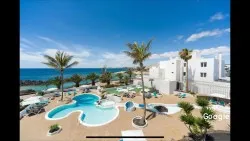 Restaurante Neptuno (Centro Comercial Neptuno) - Teguise