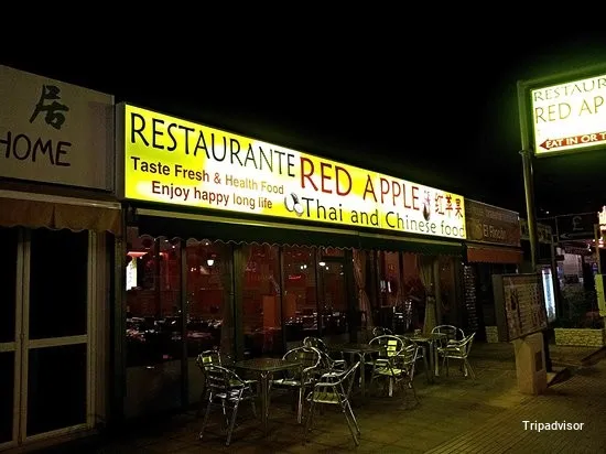 Argazkia: Red Apple
