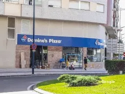 Domino's Pizza - Av. de Castelló, restaurante en Vinaròs