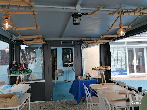 Foto de Restaurant Embarcadero Beach