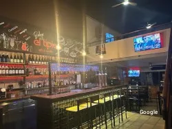 El Tipic, restaurant in Roses