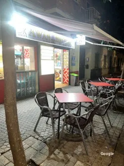 Restaurante KEBAB pizzeria Bami sevilla DKS AWAN BROTHER - Sevilla