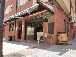 Restaurante El Submarino - Parres