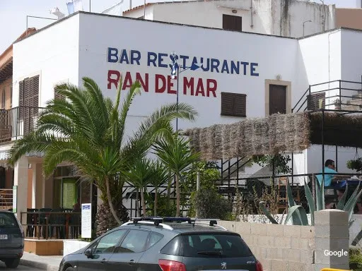 Photo by Ran de Mar