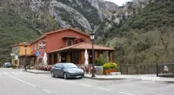 Restaurante Monte Rio, ristorante a Peñamellera Alta
