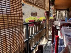 Cal Tupinet, restaurant in Montellà i Martinet