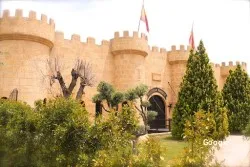 Castillo Bonavia, restaurant in Pedrola