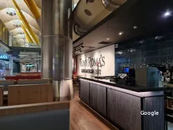Restaurante Tony Roma's - Aeropuerto T4 - Madrid