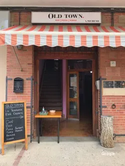 Old Town Vic, restaurant a Vic