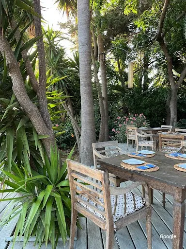 Foto de 100% Fun Restaurant