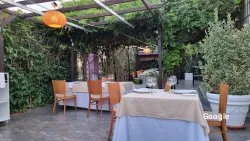 Lugaris, restaurant in Badajoz