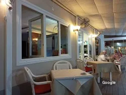 Restaurante Cosmopolita, restaurant in Fuengirola