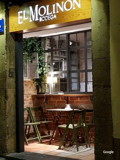 Photo by Bodega El Molinon