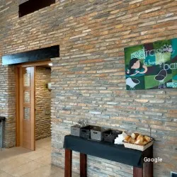 Restaurante El Olivar, restaurant a Albelda de Iregua