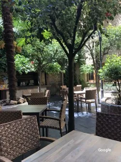 Central Garden Cafe, restaurant a Benavente