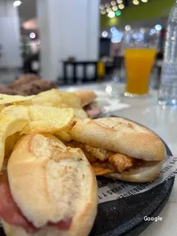 Restaurante 100 Montaditos - Malaga Nostrum - Málaga