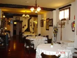 Les Quatre Taules, restaurant a Montblanc