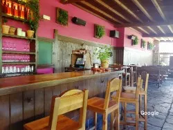 Casa de Comidas La Moncloa, restaurant a Cacabelos