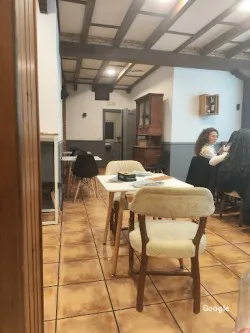 Bar restaurante el rubio, restaurant in Baeza