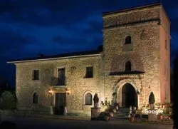 Palacio De Villabona, ristorante a Llanera