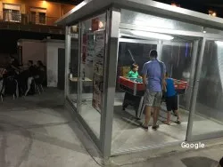 O Angar cerveceria bocateria, restaurant a Mos