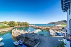 Hotel El Puerto, restaurant in Mundaka