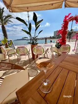 Cremat beach, jatetxea (Ibiza)