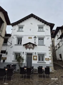 Restaurante Hostal Igüer, restaurant a Aisa