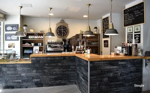 Foto de Le Petit Cafe