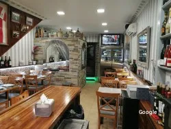 Bar Revellon, restaurant in Laredo