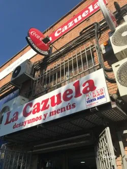 Restaurante La Cazuela Desayunos Menús - Sevilla