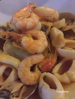 AMARU Cocina Peruana Fusión, restaurante en Dénia