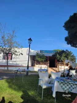 Bar-Restaurante Pinos Del Mar, restaurant in Punta Umbría