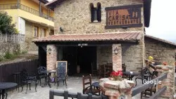 Vía Carisa, restaurant in Lena