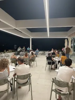 Bar Piscina Gironella, restaurant a Gironella