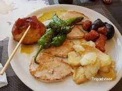 Cafe Bar la Azahara, restaurant in Válor