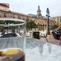 Cafe Nuevo Sinfonia, restaurant in Torrelavega
