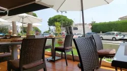 Slow Boat, restaurante en Mijas