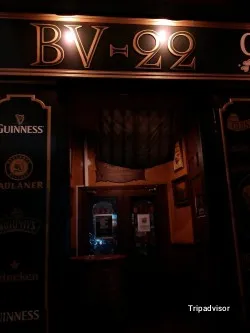 BV22 Irish Tavern, restaurant a Elx