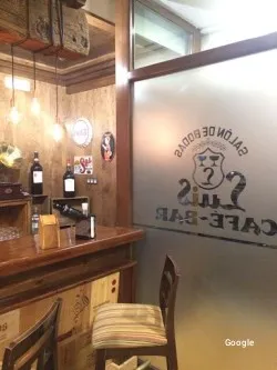 Café Bar Luís, restaurant in Castellar