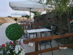Bar Otra Cosa, restaurant a Ferreras de Arriba