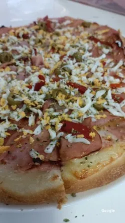 Baires Pizza, restaurant a Castrillón