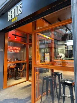 Restaurante Berto's Milanesa - Museo Maradona - Barcelona