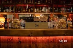 O Transistor, restaurante en Ames