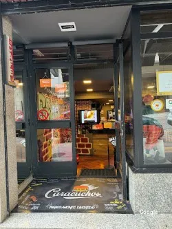 Caracuchos furious food, restaurant a Vigo