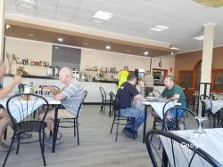 Tienda Coopego Coarval Restaurant, restaurant a Pego