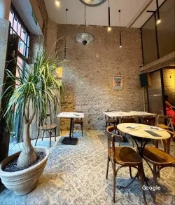 Restaurante Fatouch, restaurant a Sevilla