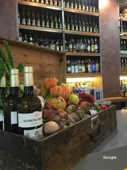 MESÓN CIEN VINOS, jatetxea (Écija)