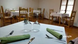 Mores, restaurant in Puente Viesgo