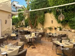 Trespais, restaurant in Andratx